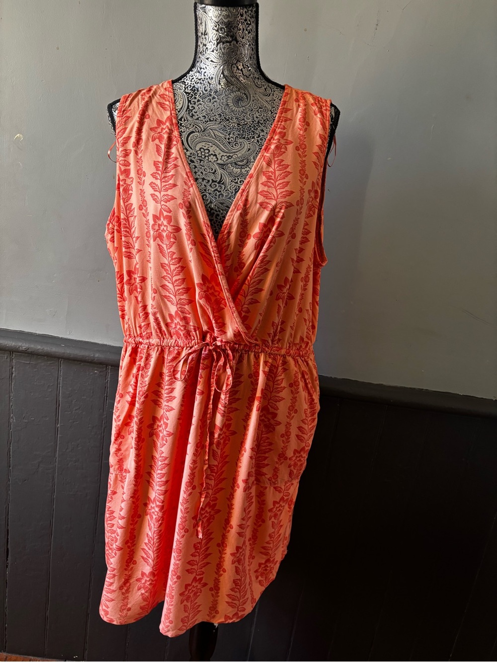 Time and Tru Coral Floral Midi Dress with Pockets and Drawstring at Waist